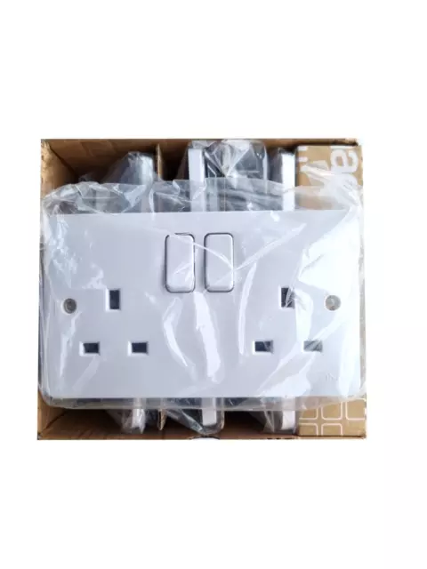 Box Of 5 Hager 13A 2 Gang Double Pole Switched Socket Outlets
