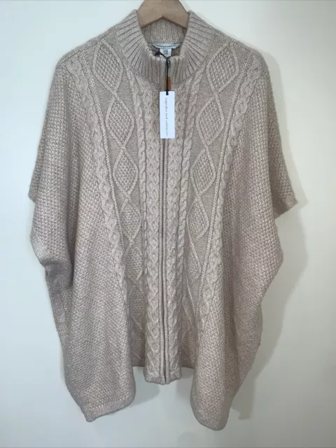 Cupcakes and Cashmere Sweater Womens Small/Medium Beige Cable Knit Poncho Cape