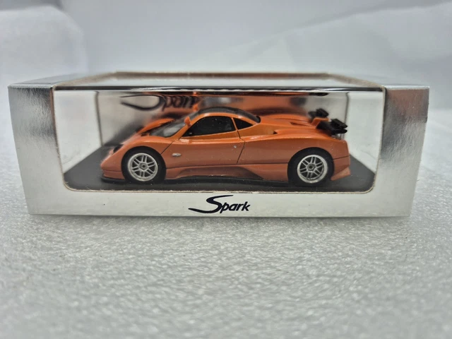 Modellautos Pagani Zonda 1/24 Motormax F orange sans Vitrine - Online