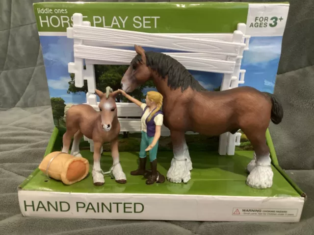 Liddle Ones Horse Play Set.