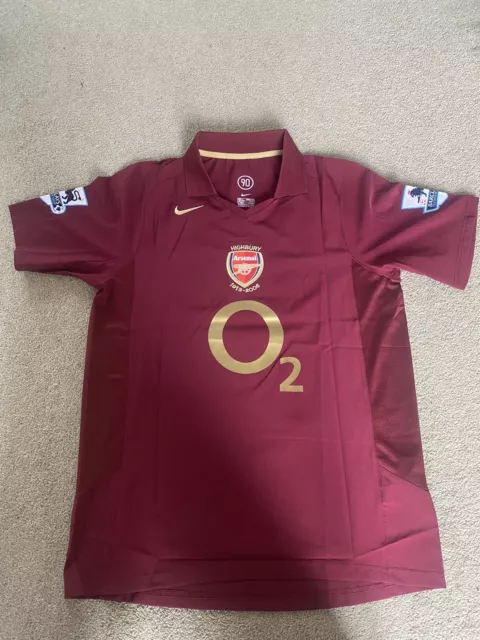 Arsenal 2006 home store kit
