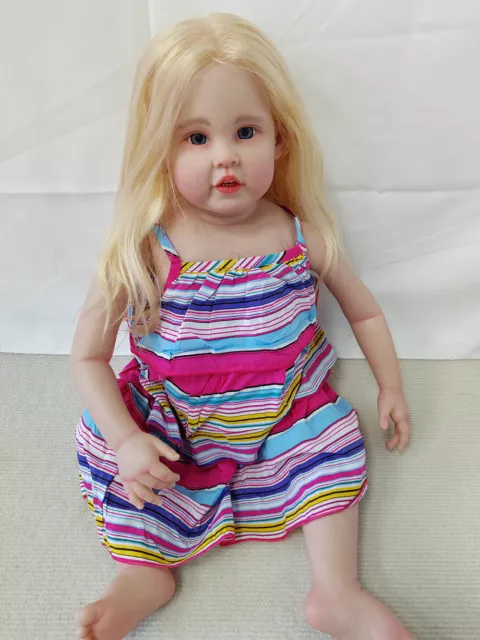 28" Toddler Girl Reborn Baby Doll Realistic Hand-Rooted Hair Soft Body Toys GIFT