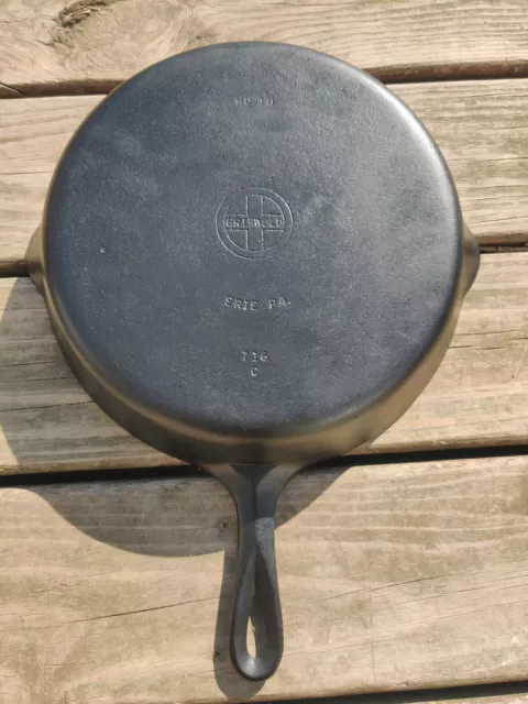 Griswold Cast Iron Skillet 10 Small Block Logo Old Style Handle