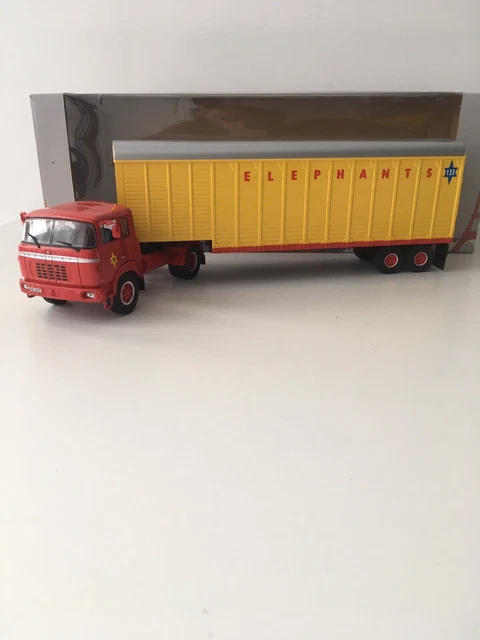 Semi remorque Berliet TLR 8 remorque PTT HO Brekina 85409 modélisme