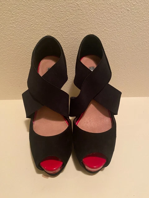 Women's Black Suede High Heeled H by Halston Shoes Size 8 Preowned Women's Black Suede High Heeled H by Halston Shoes Size 8 Preowned