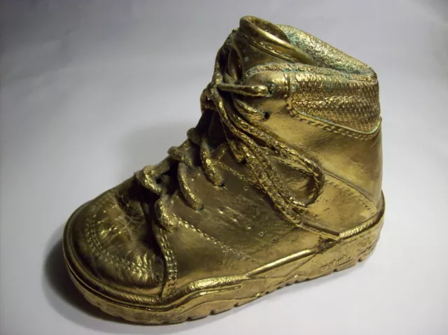 Galvanisierter Kinderschuh