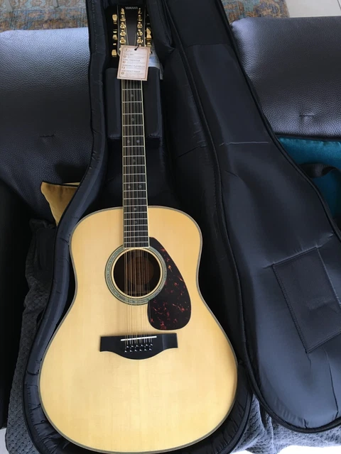 YAMAHA LL16-12 ARE 12 CORDES électro acoustique