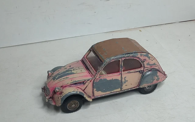 Ancienne Voiture Miniature Dinky Toys - Citroën 2 CV - Référence 24 T (occasion)
