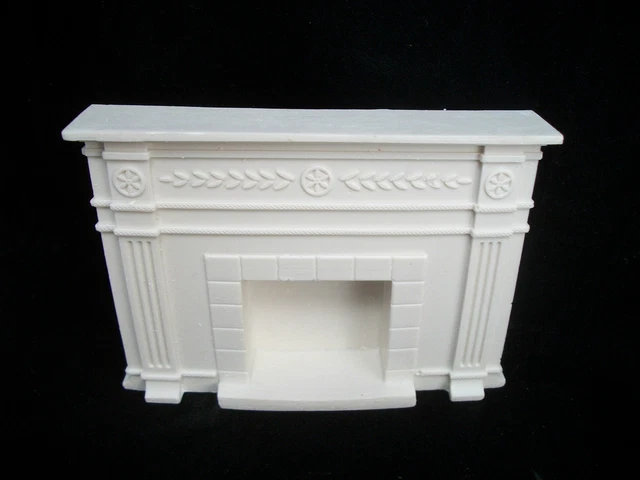 Fireplace small Colonial UMF20 plaster & resin dollhouse miniature 1/12 scale