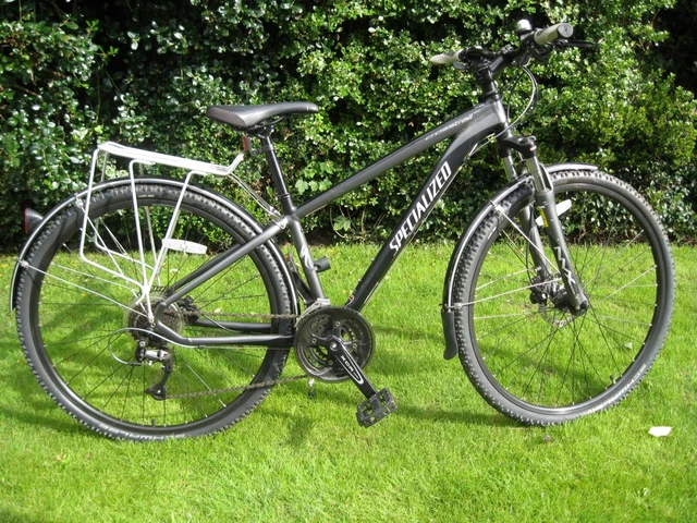 SPECIALIZED CROSSTRAIL SPORT Hybrid Bike Size S Extras Recent