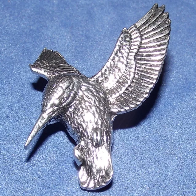 Superb Pewter Hovering Kingfisher Brooch Pin : Signed