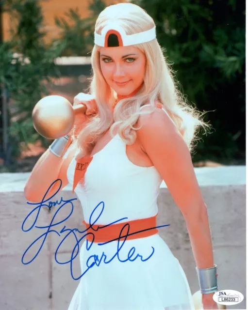 LYNDA CARTER HAND SIGNED 8x10 COLOR PHOTO     SEXY BLONDE WONDER WOMAN       JSA