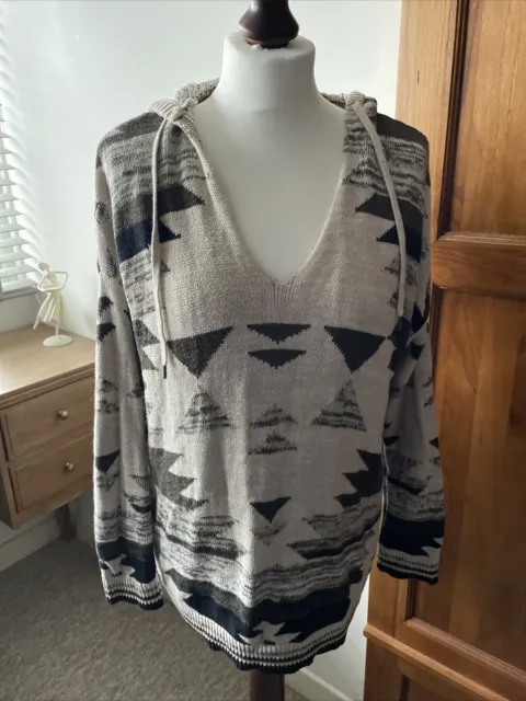 American Eagle Outfitters oversized hooded jumper size S Aztec Abstract