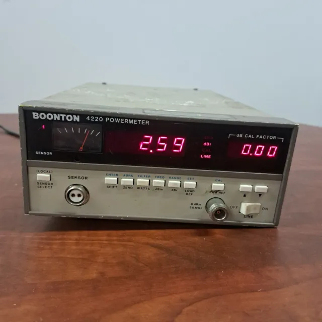 Boonton 4220 100 kHz to 100 GHz, -70 to +50 dBm, RF Power Meter.