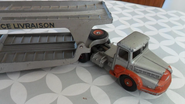 Dinky Supertoys - Schaal 1/48 - Tracteur Unic et