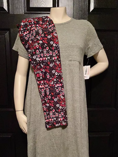 NWT LuLaRoe Outfit OS TRELLIS ROSES Leggings & XS SOLID BLACK Perfect T Top  PINK