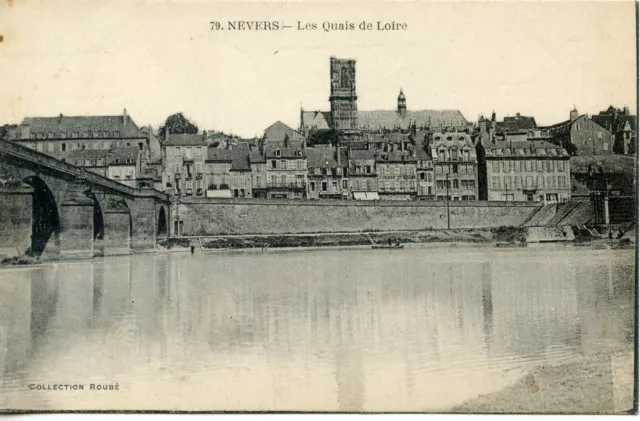 Carte Postale // Nevers // Les Quais De La Loire