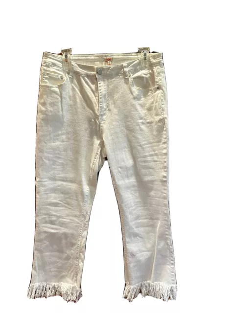Reba Jeans Womens 14 Boot Cut Denim White Fringe Bottom EUC