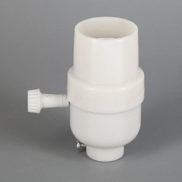 SATCO Phenolic 3-Terminal Lamp Socket – 1/4 Ips Screw Cap – Large Hole – TR-31XLHNL