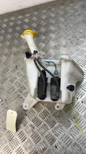Vase de lave glace TOYOTA YARIS 3 PHASE 1