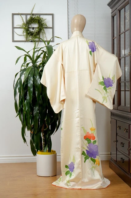Dear Vanilla Japanese Silk Kimono Women's Robe Gown Authentic Japan Vintage Mint 10