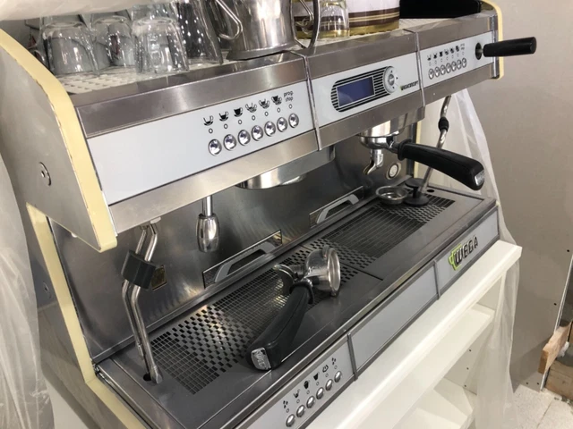 VENDO NUOVISSIMA WEGA CONCEPT - Macchina da Caffè Espresso per Bar - 2 gruppi