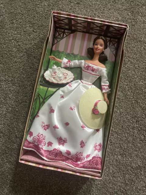  Hispanic Heritage Month Victorian Tea Barbie  Mint Nib 2002 Doll