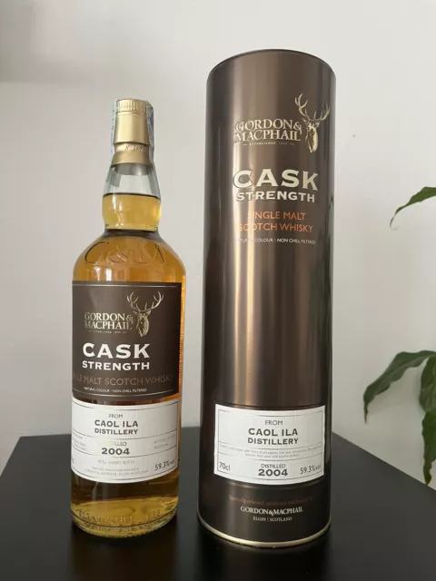 Scotch Whisky Gordon & Macphail Cask Strength Caol Ila 2004