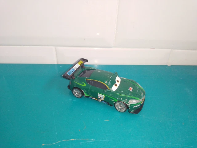 BAC5 voiture en métal Mattel Cars Disney Pixar Nigel gearsley