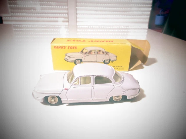 Dinky France Junior réf 102 : Panhard PL 17 (Dans son jus