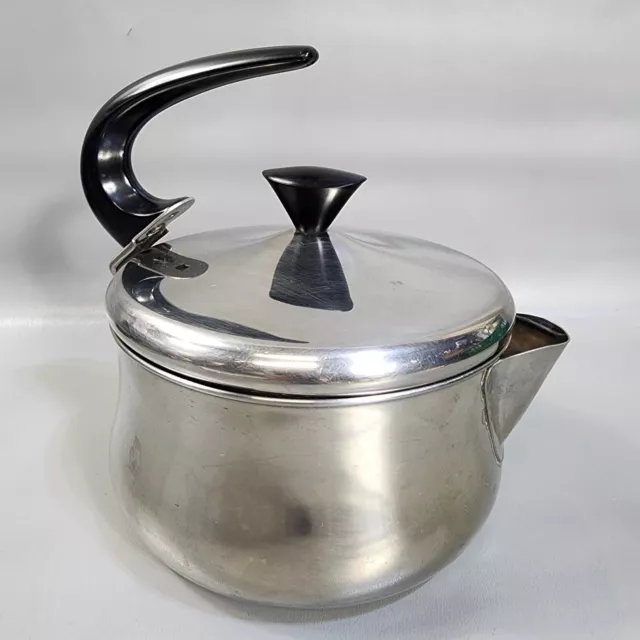 https://www.picclickimg.com/TWQAAOSw63BkuLzc/Vintage-Farberware-Tea-Kettle-Stainless-Steel-762-2.webp