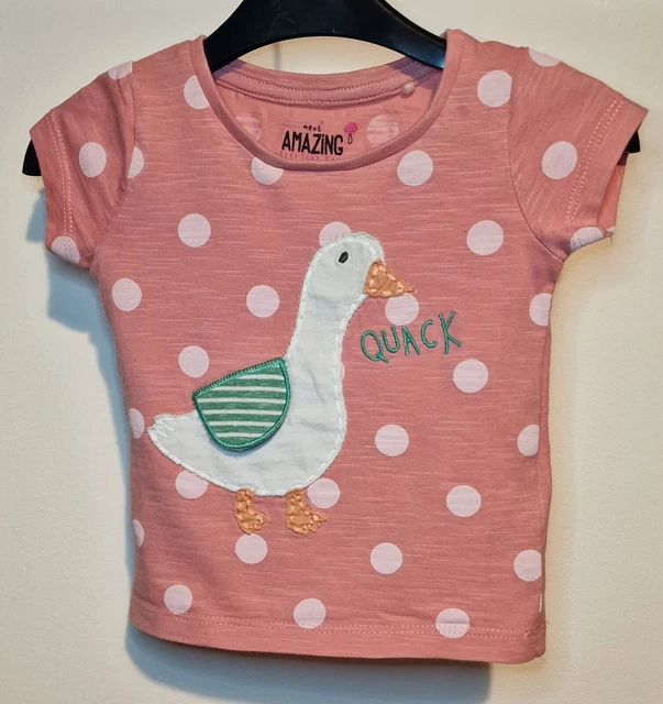 Avanti. Pacchetto vestiti per bambine età 6-9 mesi. Usato. Condizioni perfette. 4 pezzi. 8