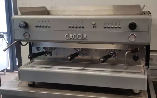 Gaggia Milano Evolution 3 Group Cappucino Coffee Machine Plus Grinder