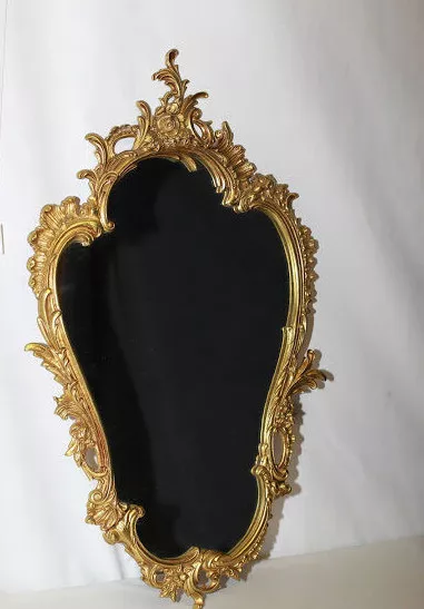 Miroir en bronze de style Rocaille Belle qualité Xxème