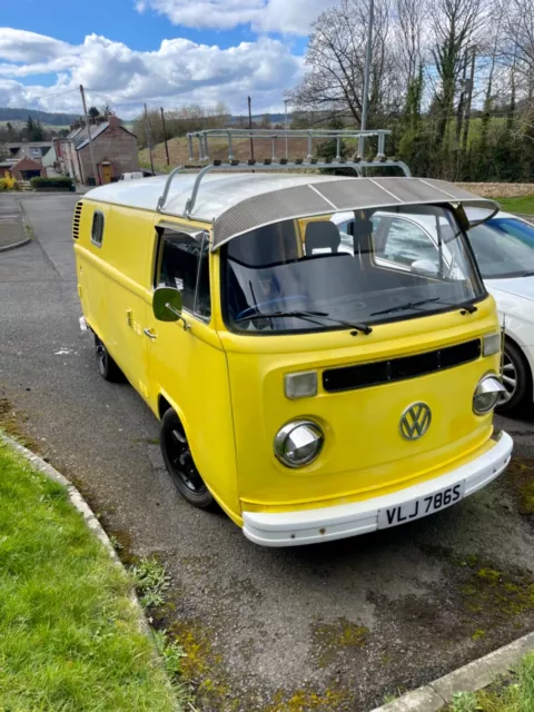 Volkswagen VW T2 Bay Window Vintage Camper Van , historic vehicle project