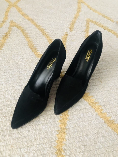 CHARLES DAVID BLACK Pointed 100 Suede Leather Shoes Heels Sleek