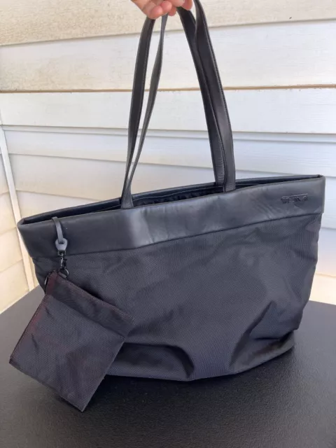 Designer TUMI Black Nylon & Leather Handbag Satchel Tote Bag - used once