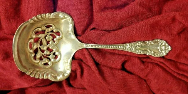 BEAUTIFUL antique JB & SM Knowles APOLLO sterling silver Nut Spoon "Eva"