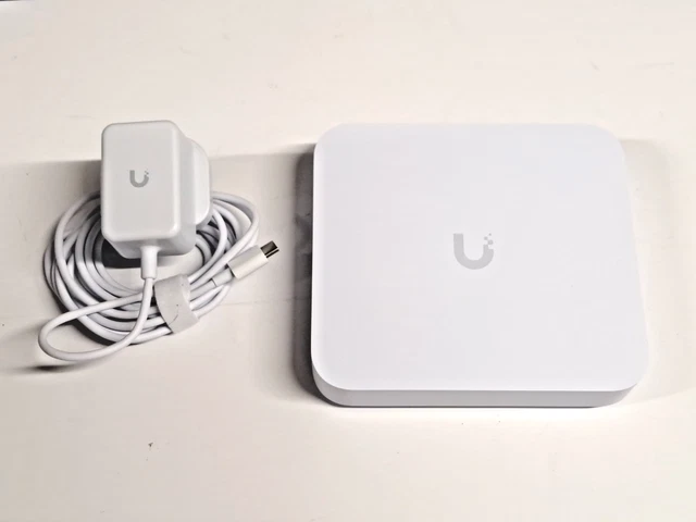 UBIQUITI UXG-MAX UNIFI Gateway Max Next-Gen Enterprise Router Original ...