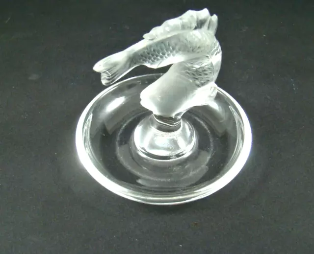 Lalique . Signe Baguier Au Poisson Epoque 20Eme En Cristal