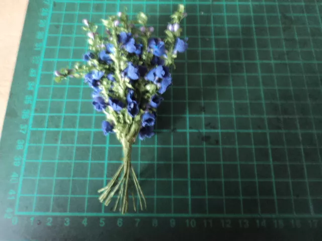 4 x 12 blaue Blumenstiele ca. 13 cm lang