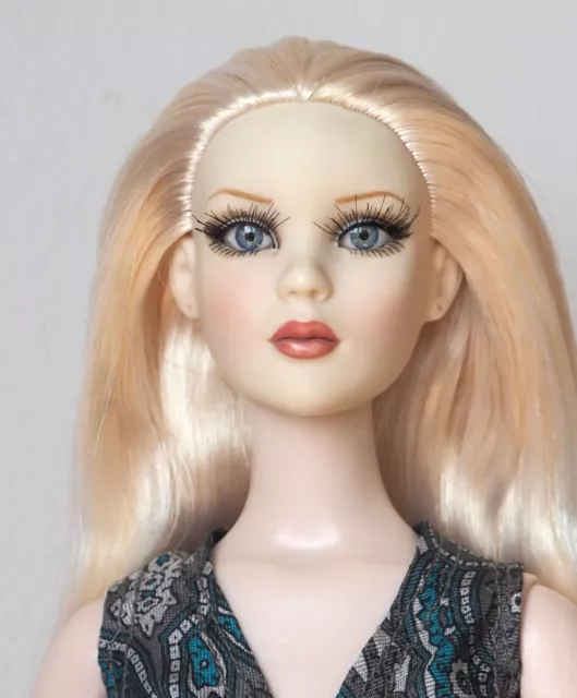 Cami Tonner Platinum basic doll inset eyes