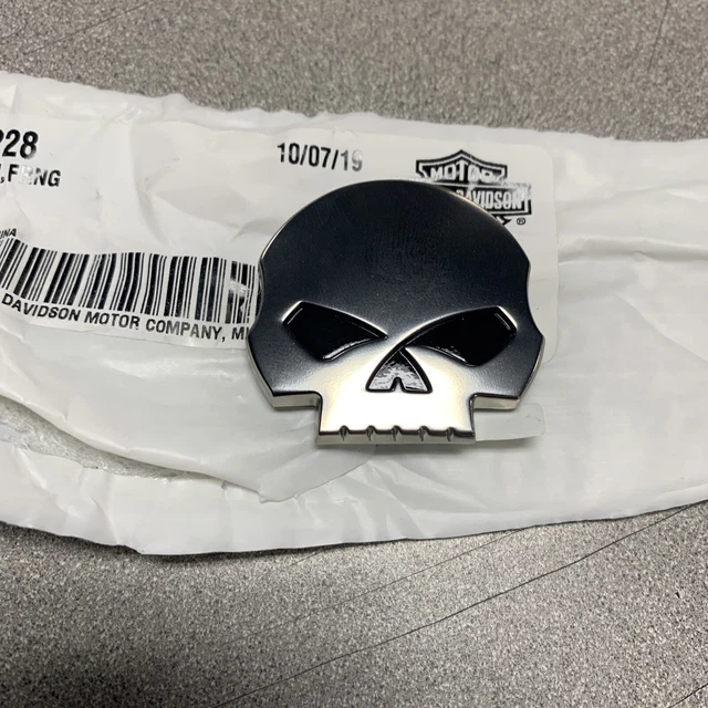 HARLEYDAVIDSON WILLIE G Skull Medallion Emblem CVO Road Glide Backrest