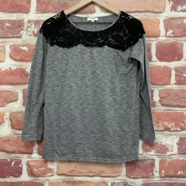 Umgee Top Womens Small Gray Black Floral Lace Accent Pullover T Shirt Blouse