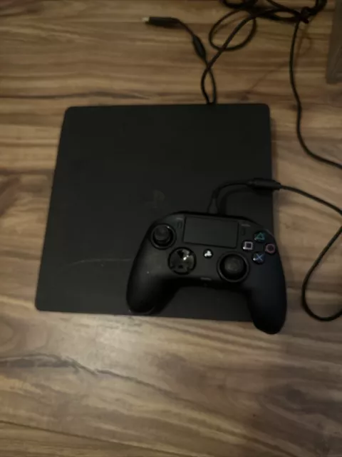 Sony PlayStation 4 Slim 500 Go Console - Noir