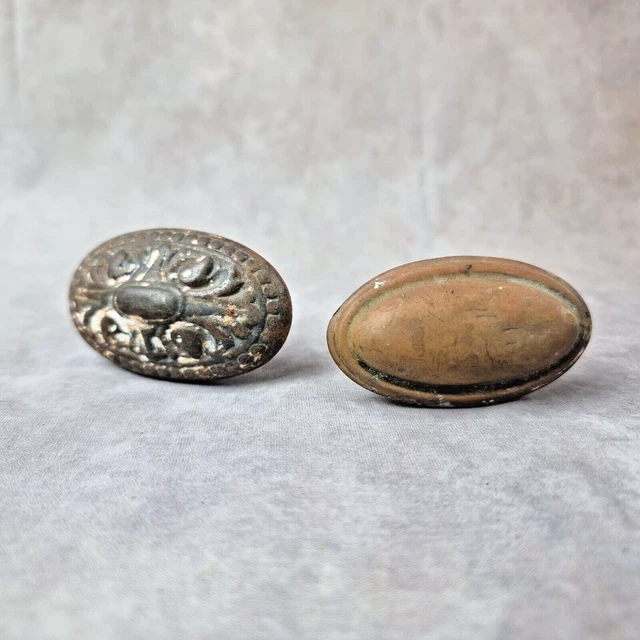 ANCIENNE POIGNEE DE Porte En Metal / Fonte EUR 28,95 - FR