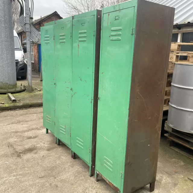 Vintage Set Of 4 Green Painted Metal Lockers 3