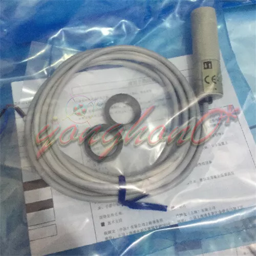 1PC New for Omron E3F2-DS30B4 photoelectric switch sensor