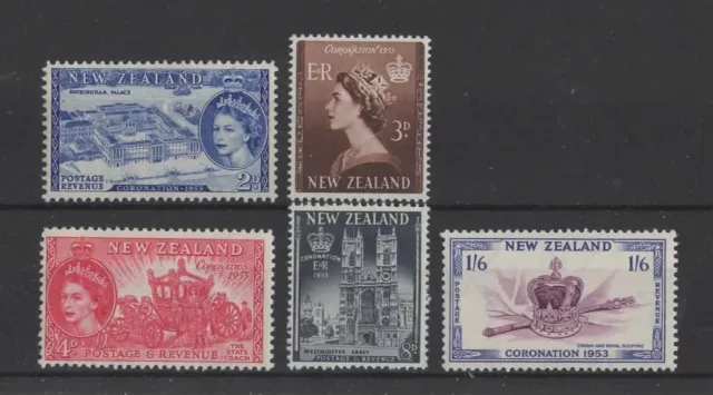 New Zealand , 1953 ' Coronation '  Sg714/18 Type 163/7  Mnh + Gum Set      Cv £8