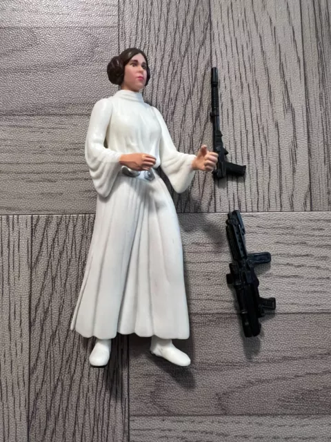 Star Wars - Power of the Force 2 - Princess Leia Organa (New Likeness) (loose)